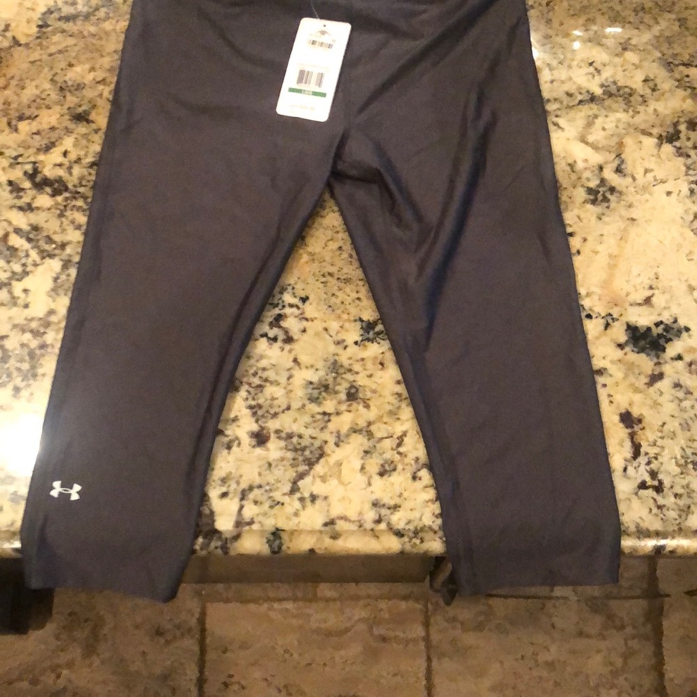 Women’s Under Armor Yoga/Legging pants/Size Large